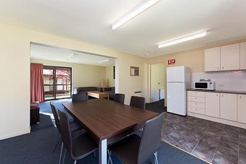 The Station Hotel Jindabyne Pokoj fotografie