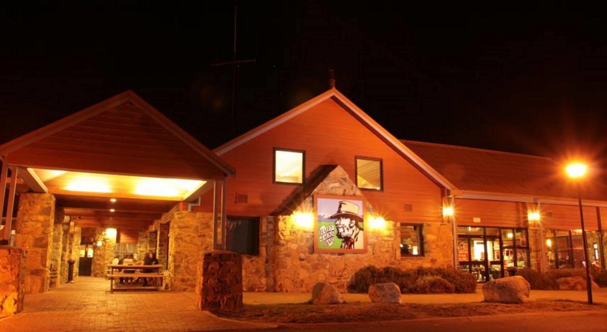 The Station Hotel Jindabyne Exteriér fotografie